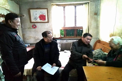 【“四進萬家系列活動”】集團領(lǐng)導走訪慰問組開展“進萬家門、訪萬家情、解萬家難、暖萬家心”活動