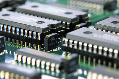 推動(dòng)中國(guó)電子信息產(chǎn)業(yè)朝著高端化、品牌化、國(guó)際化發(fā)展